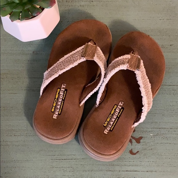 skechers childrens flip flops